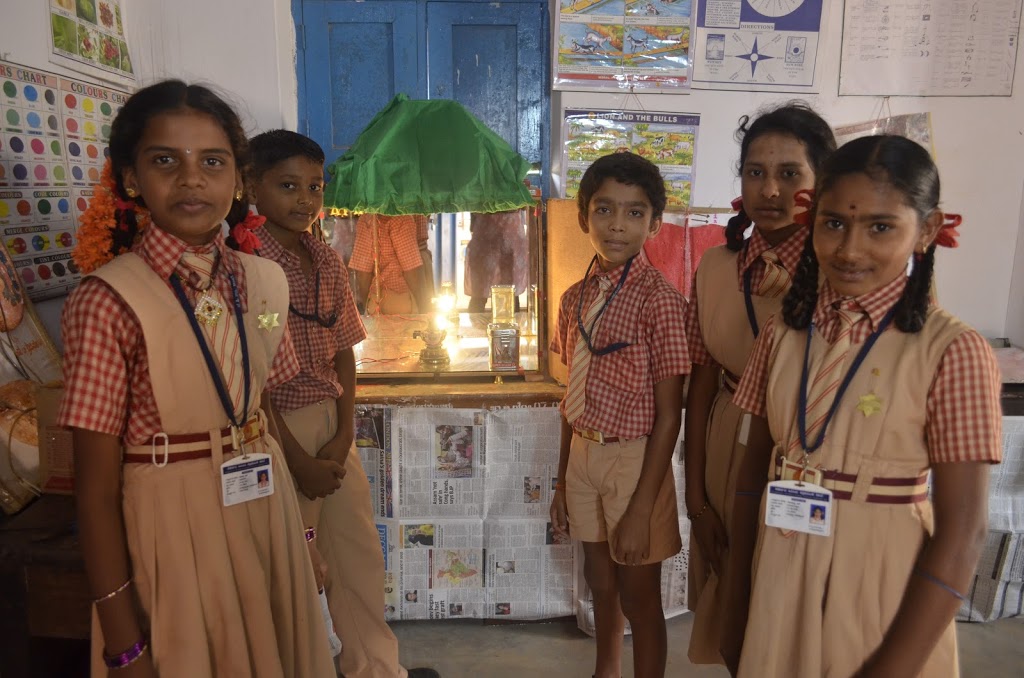 Volunteering at the GKHPS, Doddaholluru, Hoskote