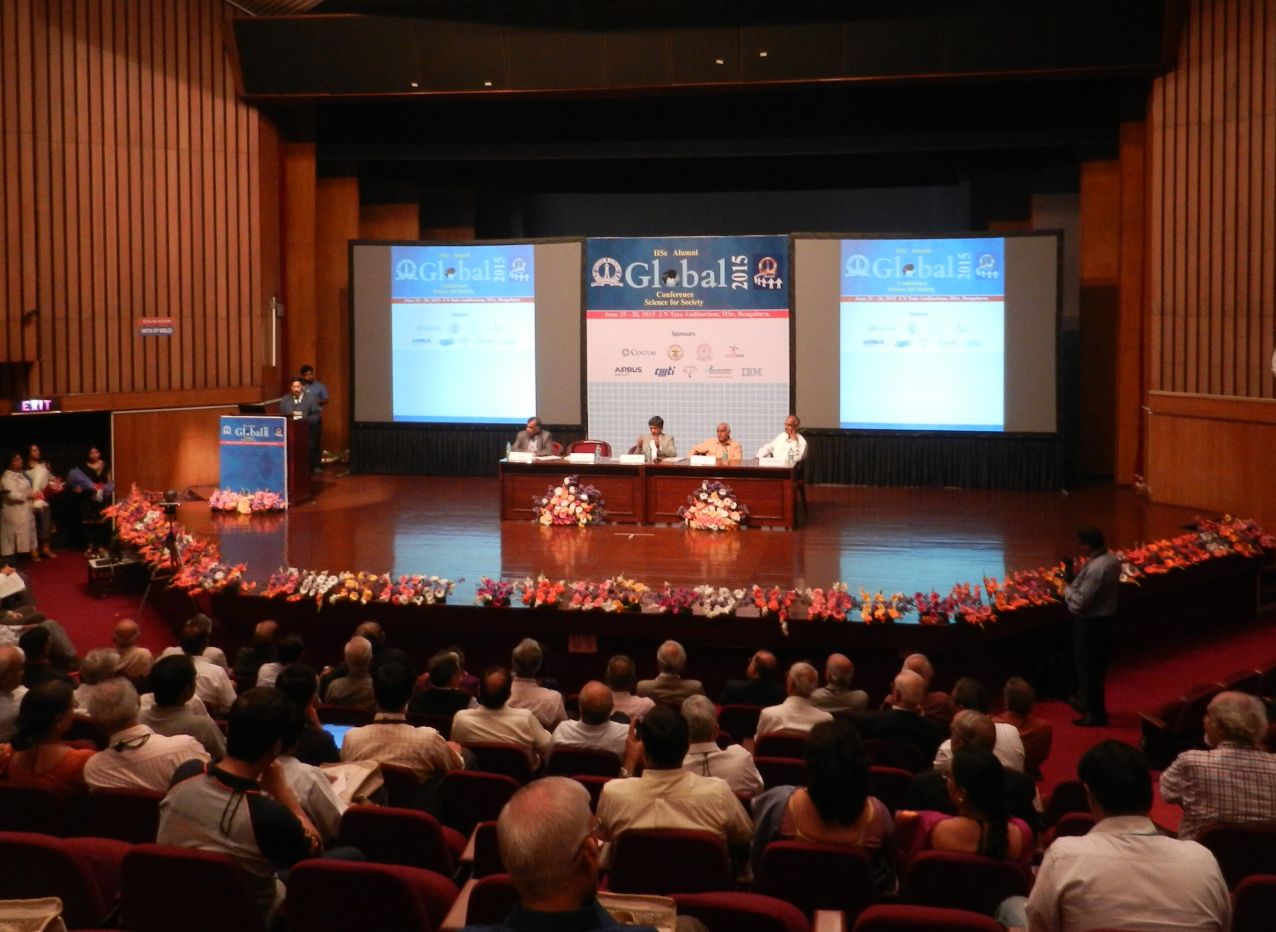 IN AND OUT OF CLASS – the change makers at IISc Alumni Global Conference 2015.